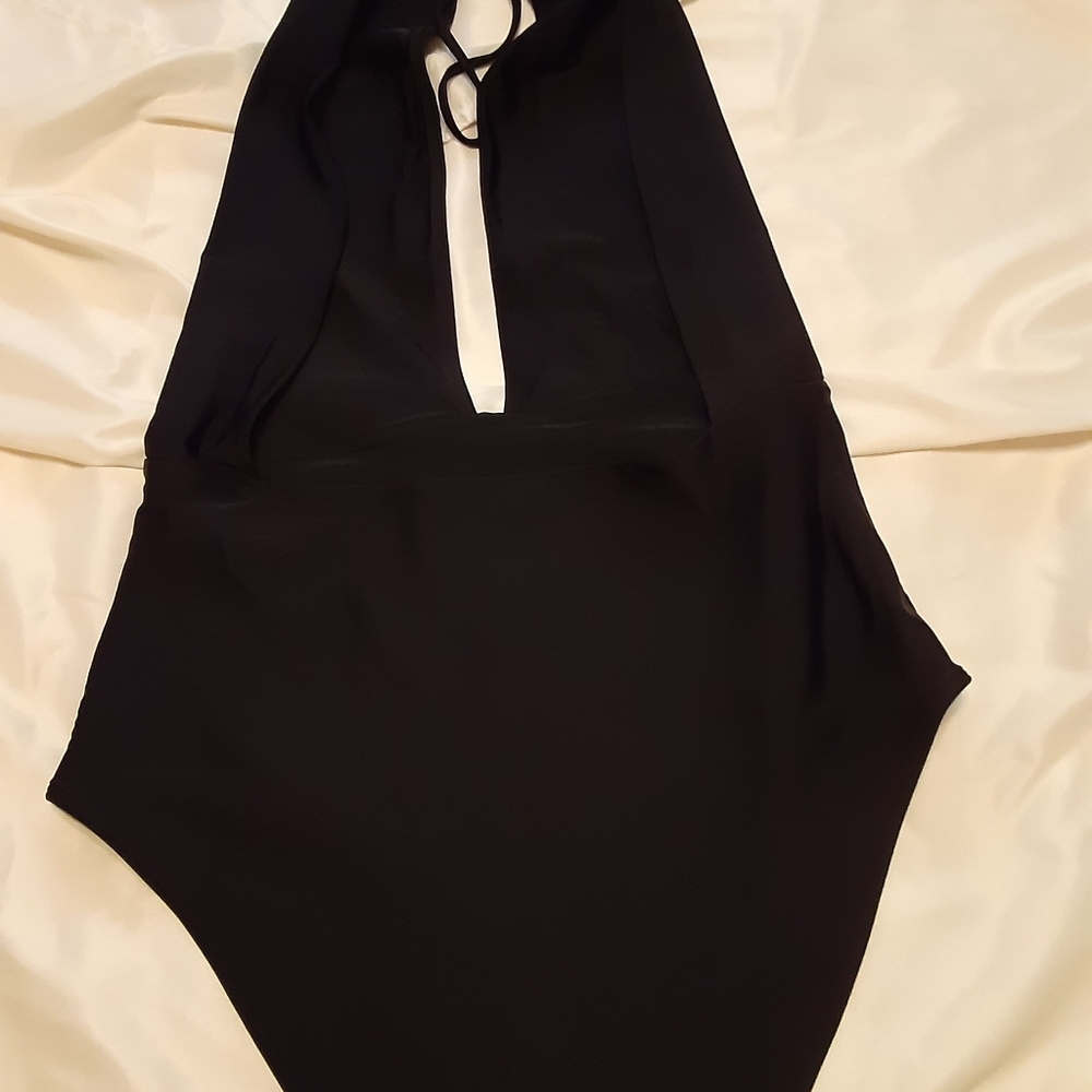 Women's bathing suit